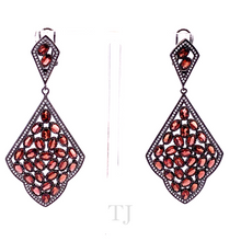 Load image into Gallery viewer, Garnet Rhombus Shape Earrings in Sterling Silver