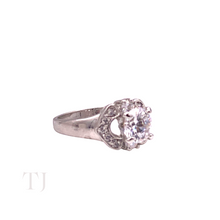 Cargar imagen en el visor de la galería, Diamonique Princess Cut Ring in Sterling Silver