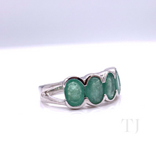 Загрузить изображение в средство просмотра галереи, Emerald Five Oval Ring in Sterling Silver
