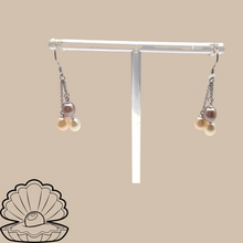 Cargar imagen en el visor de la galería, Fresh water pearl earring