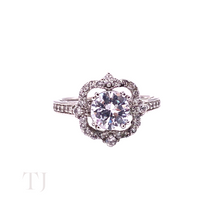 Cargar imagen en el visor de la galería, Diamonique Kanote Style Ring in Sterling Silver