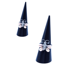 Load image into Gallery viewer, Pearl ring in Butterfly shape in sterling silver