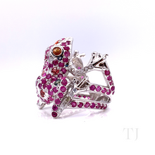 Load image into Gallery viewer, Ruby Sterling Silver Ring in Frog Shape
