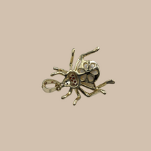 Load image into Gallery viewer, Pearl Spider Pendant with gold coated