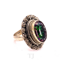 Cargar imagen en el visor de la galería, Mystic Topaz Oval Ring in Sterling Silver