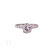 Cargar imagen en el visor de la galería, Diamonique Ring in Sterling Silver Flower Style Frame