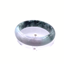 Load image into Gallery viewer, Burmese Two-Tone Jade Bangle Bracelet