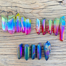 Load image into Gallery viewer, Titanium Aura Point Quartz Small