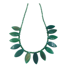 Load image into Gallery viewer, Malachite Necklace with Oval Shape Pendant