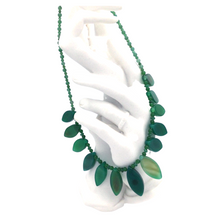 Load image into Gallery viewer, Malachite Necklace with Oval Shape Pendant