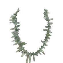 Load image into Gallery viewer, Green tourmaline Necklace With Chips