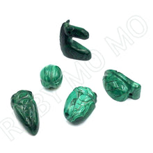 Загрузить изображение в средство просмотра галереи, Hand-Carved Malachite Vegetables & Horse Figurines