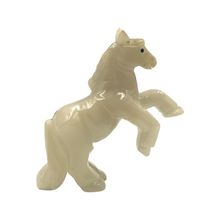 Cargar imagen en el visor de la galería, Yellow Jade Horse Figurine