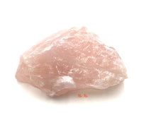 Загрузить изображение в средство просмотра галереи, Rose Quartz Rough Stone