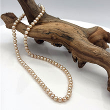 Load image into Gallery viewer, Freshwater Golden Color Pearl Necklace