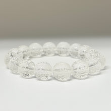 Load image into Gallery viewer, Quartz Crystal Curved Bracelet

