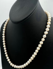 Load image into Gallery viewer, White Pearl Necklace with Magnet Lock 8mm 22&quot;
