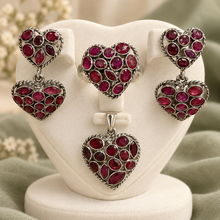 Load image into Gallery viewer, Ruby Heart Shape Set
