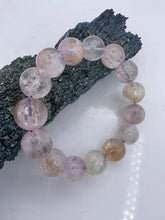 Cargar imagen en el visor de la galería, Cat's Eye Ice Kunzite Bracelet
