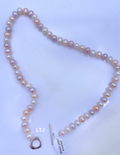 Cargar imagen en el visor de la galería, Mixed Pearl Knotted Necklace
