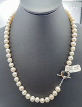 Load image into Gallery viewer, White Pearl Necklace with metal heart clasp 22&quot; 8mm
