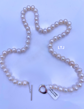 Load image into Gallery viewer, White Pearl Necklace with metal heart clasp 22&quot; 8mm
