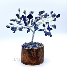 Load image into Gallery viewer, Silver wire-wrapped Gemstone Tree (Extra small)
