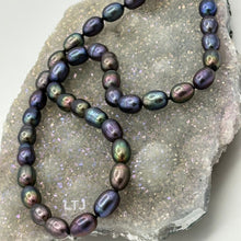 Load image into Gallery viewer, Black Potato Pearl necklace 18&quot; 925
