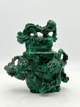 将图片加载到图库查看器，Malachite Urn with Mythical Creature Carvings
