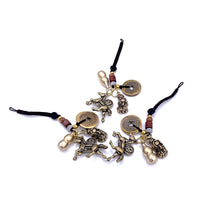 Cargar imagen en el visor de la galería, Brass Mixed Horse Keychain
