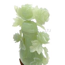 Load image into Gallery viewer, Exquisite Single-Stone Jade Vase with Floral Motifs
