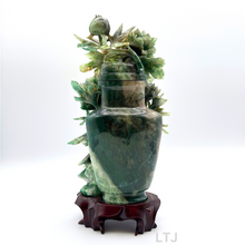 Load image into Gallery viewer, Jade Hand-carved vintage vase
