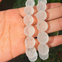 Load image into Gallery viewer, Quartz Crystal Curved Bracelet
