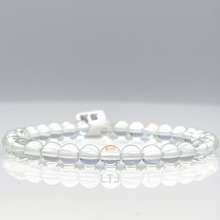 Cargar imagen en el visor de la galería, Radiant Blue and White Aura Quartz Bracelet
