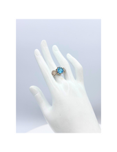 将图片加载到图库查看器，Aquamarine and MoonStone Silver Ring
