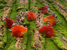 将图片加载到图库查看器，Carnelian Horse Keychain
