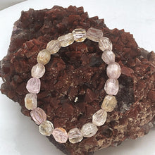 将图片加载到图库查看器，Cat&#39;s Eye Kunzite Free Form 3A Bracelet
