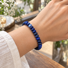 Load image into Gallery viewer, Lapis Lazuil Chip Bracelet
