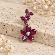 将图片加载到图库查看器，Ruby Triple Flower Hanging Earrings
