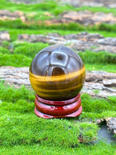 Cargar imagen en el visor de la galería, Yellow Tiger&#39;s Eye Sphere
