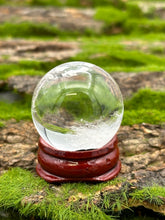 将图片加载到图库查看器，Quartz Crystal Sphere
