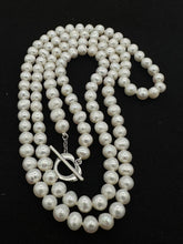 Load image into Gallery viewer, White round pearl necklace with metal heart lock (7mm 36&quot;)
