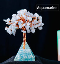 将图片加载到图库查看器，Wire wrapped Gemstone tree with pyramid base
