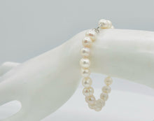 Load image into Gallery viewer, White Pearl Knotted ( Silver Bracelet )
