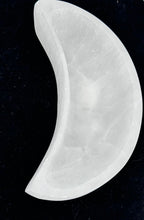 Load image into Gallery viewer, Selenite Moon Shape Charging Plate
