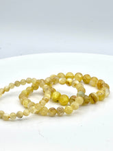 将图片加载到图库查看器，Golden Lepidolite 3A Bracelet
