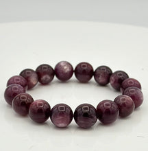 Load image into Gallery viewer, Purple Lepidolite (5A) Bracelet
