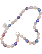 Load image into Gallery viewer, Rice Pearl Necklace 10-12mm 17&quot;
