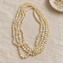Загрузить изображение в средство просмотра галереи, White Small Rice Pearl Long Necklace
