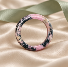 Load image into Gallery viewer, Rhodonite Band Ring
